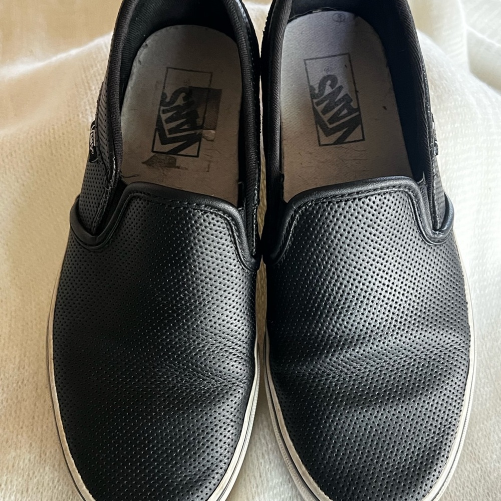 Vans Men's Black Slip-On Shoes